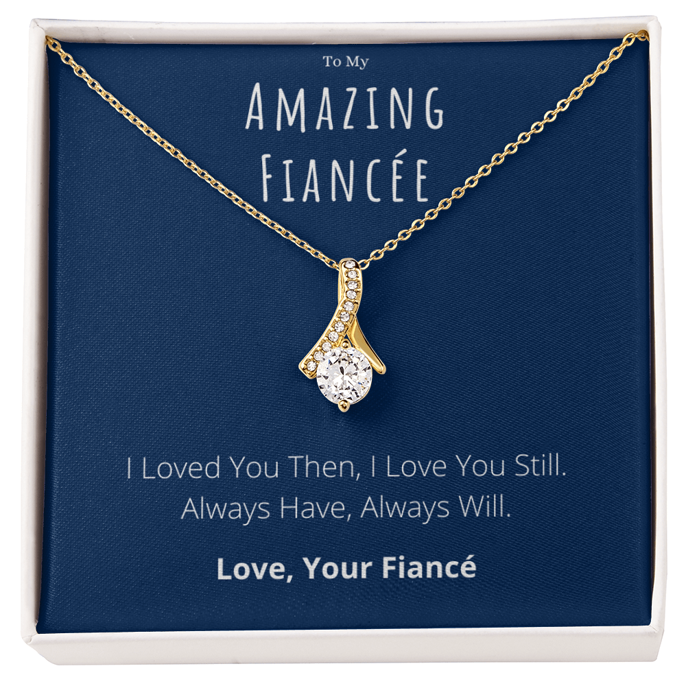 Best Gifts 305-To My Amazing Fiancée Alluring Beauty Necklace