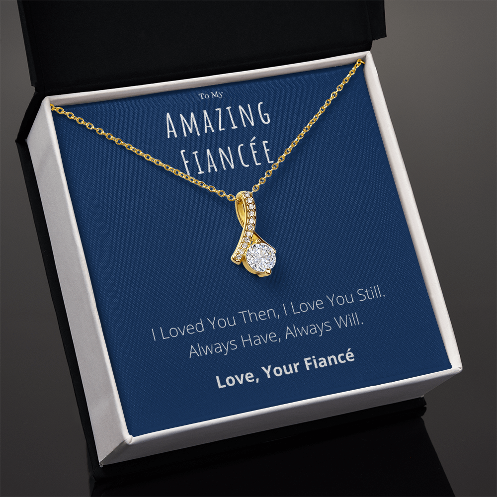 Best Gifts 305-To My Amazing Fiancée Alluring Beauty Necklace