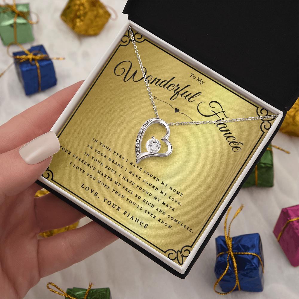 Best Gifts 305-To My Wonderful Fiancée Forever Love Heart Necklace Gift