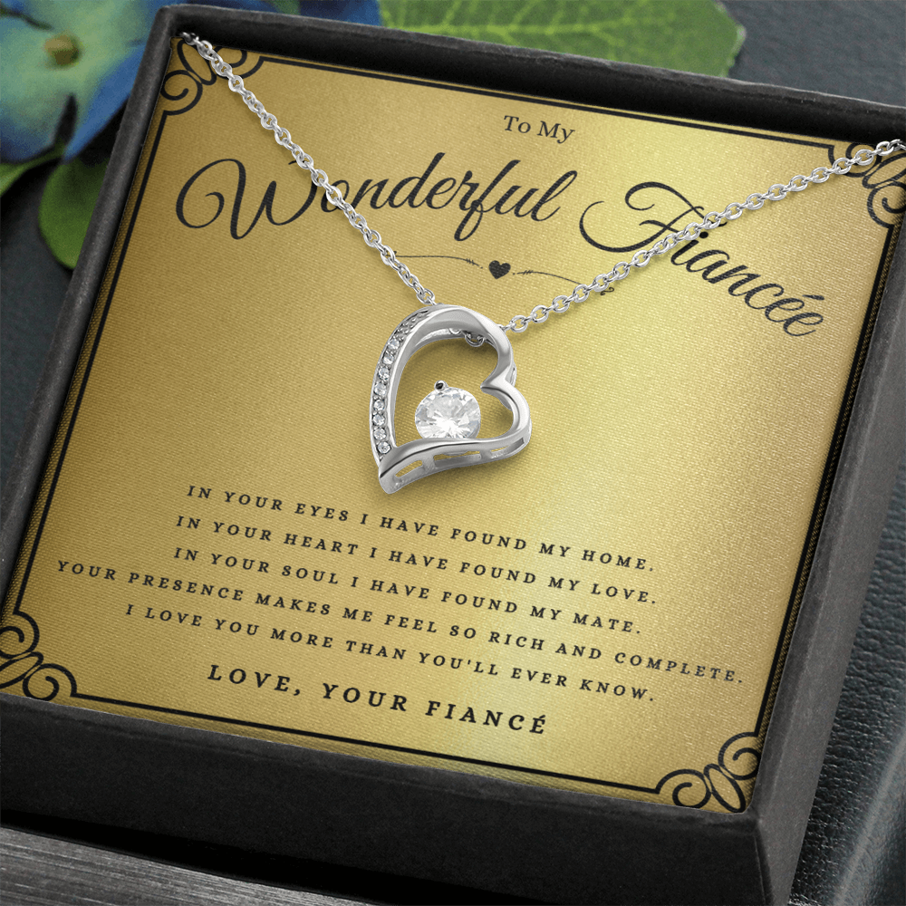 Best Gifts 305-To My Wonderful Fiancée Forever Love Heart Necklace Gift 