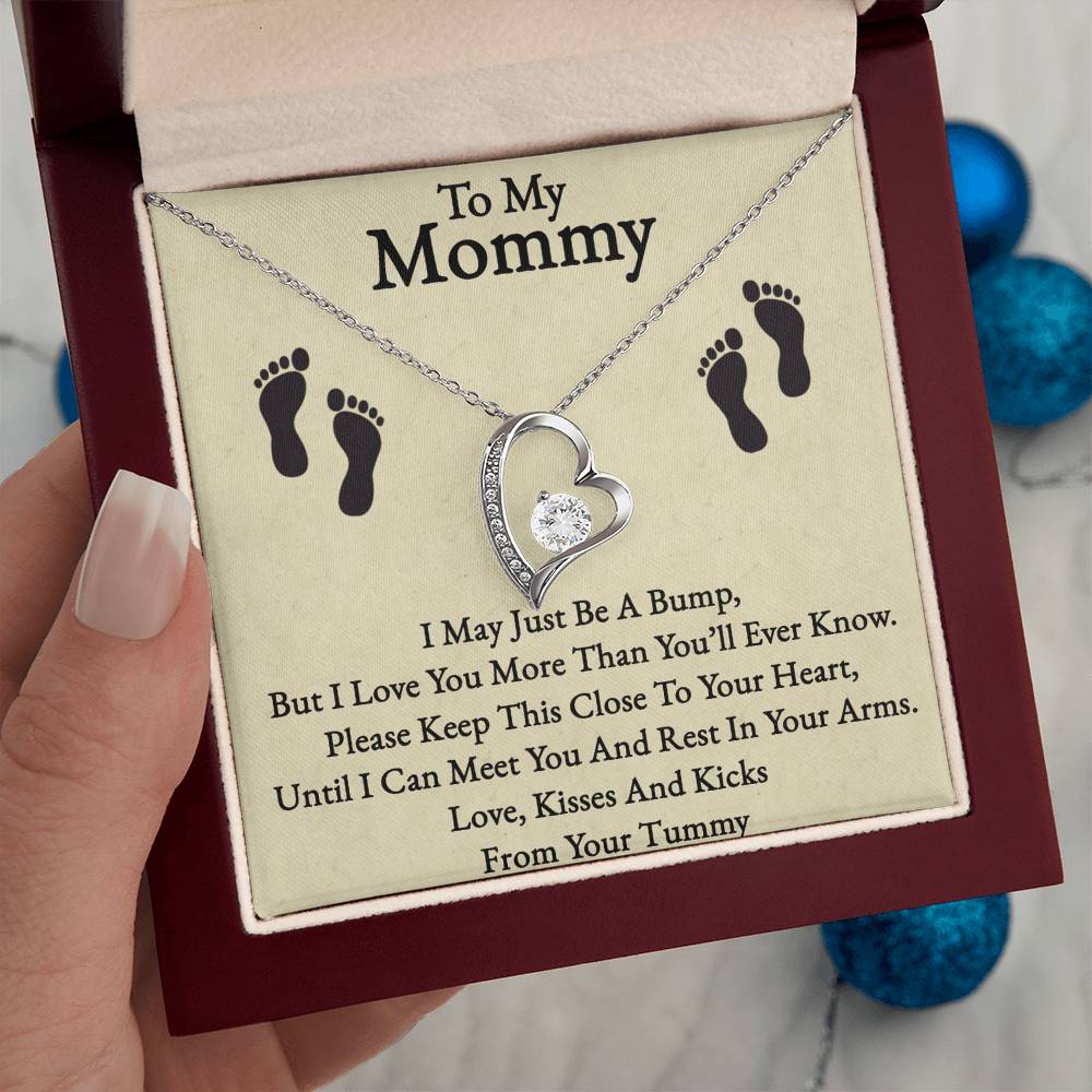 To My Mommy Forever Love Necklace – Pregnancy Announcement Gift, Heart Pendant with CZ Crystal, Adjustable Chain – Thoughtful Jewelry for Expecting Moms
